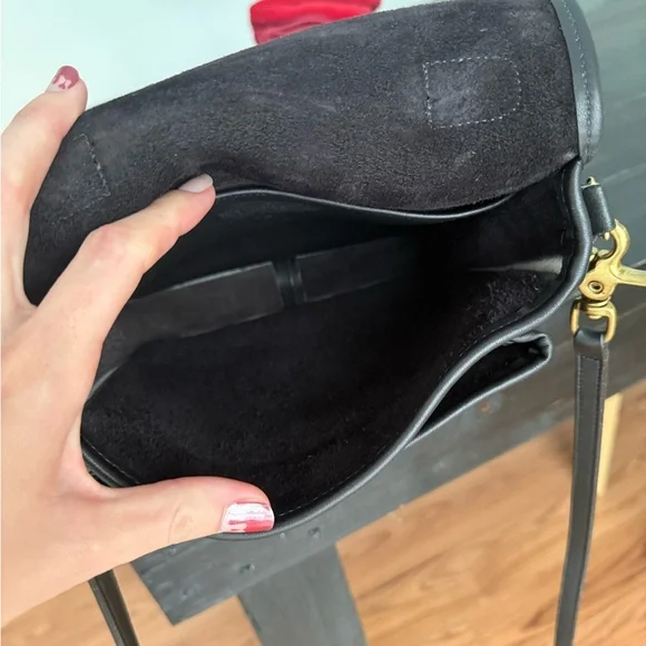 Vintage Coach Station Bag - Picture 4 of 6